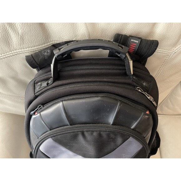 Wenger Swiss Gear Pegasus Laptop Notebook Tablet Backpack Bag Black Grey 17" - Picture 4 of 16